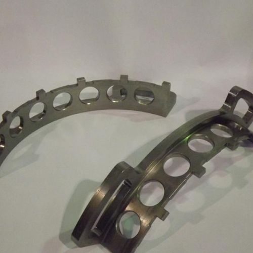 imagenes de piezas metalicas mecanizadas en polinyà